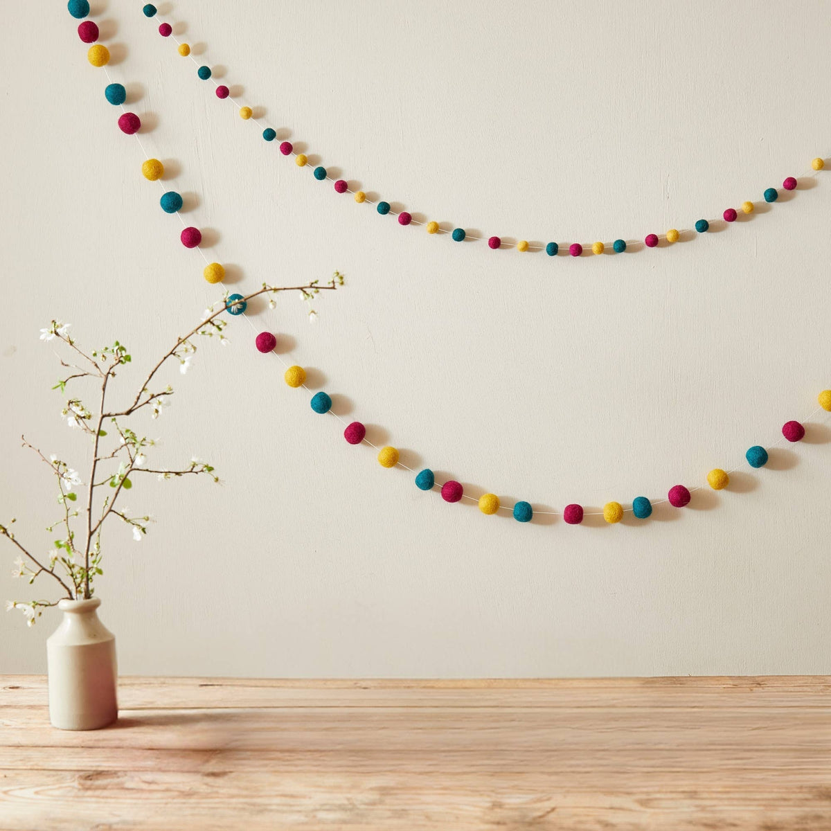 TARUTSHA Boho Felt Ball Pompom Garlands 200cm